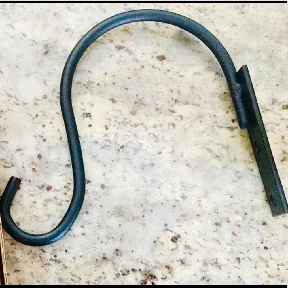 SLAH Iron Collection 7 Inch Hook NWOB